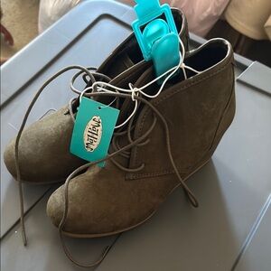 Earthy Green Ankle Boots